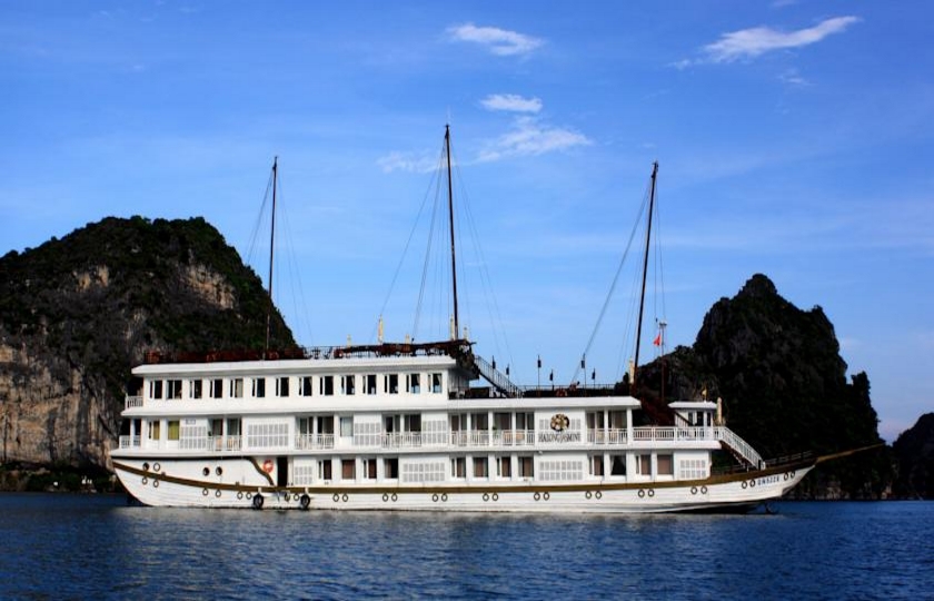 JASMINE CRUISE